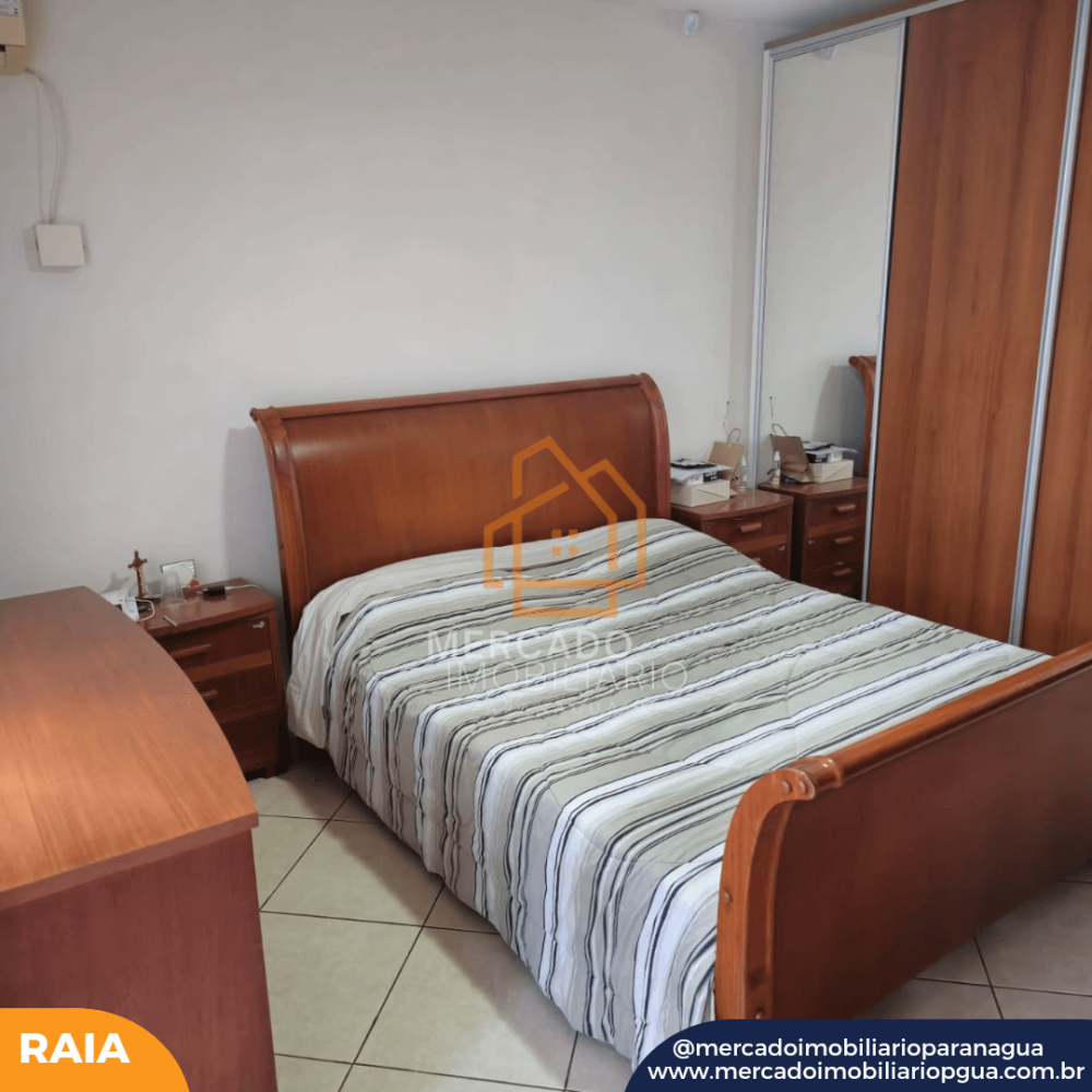 Cópia de Post instagram corretor de imóveis moderno fotográfico laranja e a_20251128_102455_0015