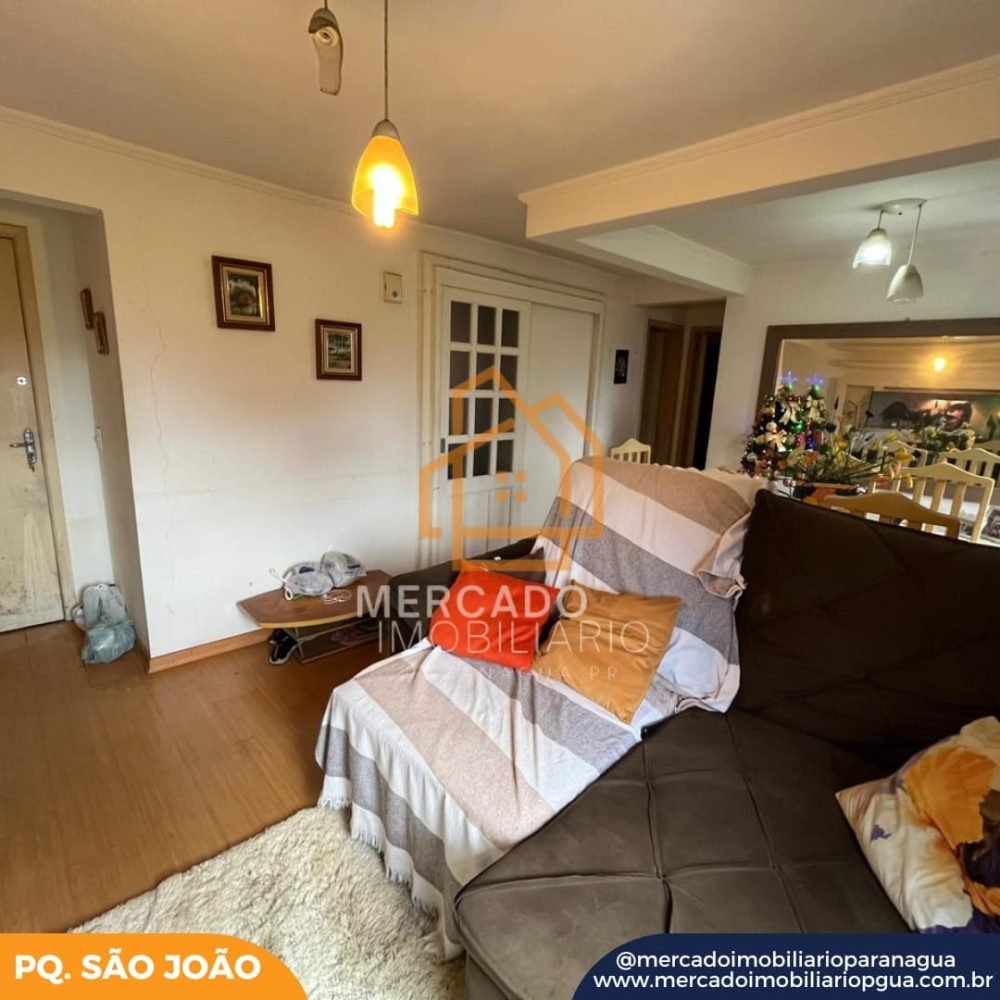 a2bd2165-d821-4b56-8d80-50d085bb0e8e